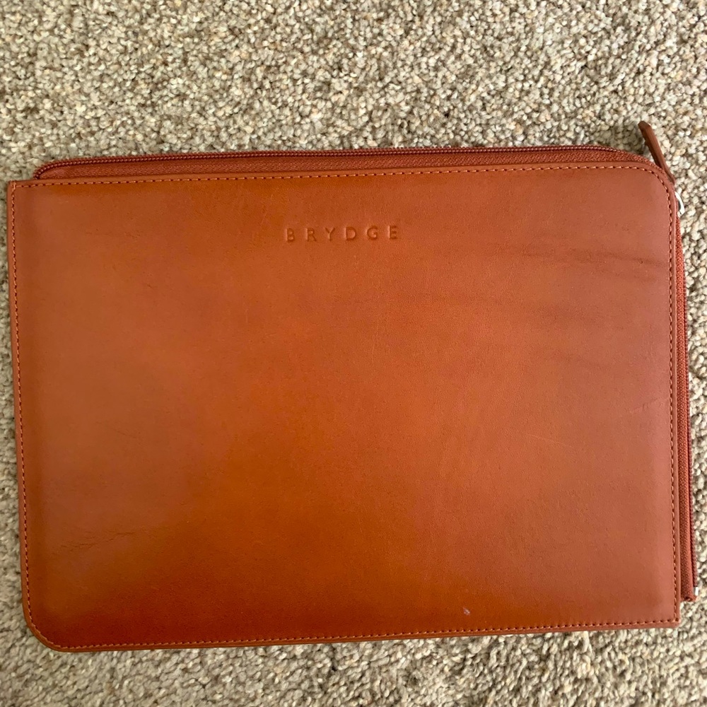 New never used BRYDGE iPad case